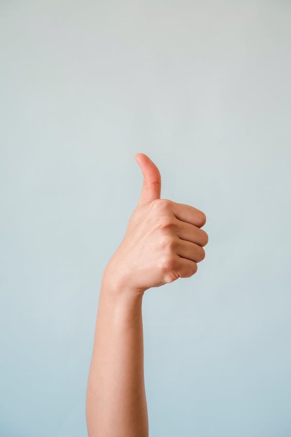 Thumbs up for a good job